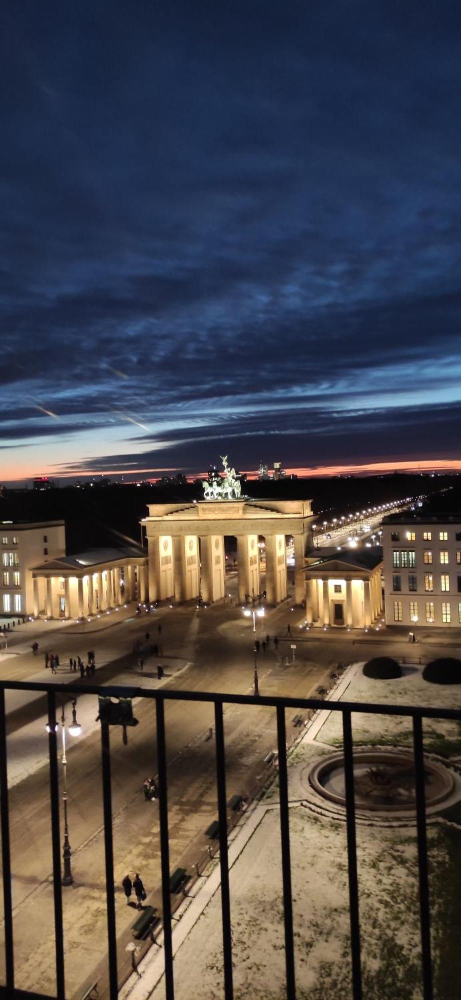 Nexliving Berlin Brandenburger Tor Aparthotel Luaran gambar